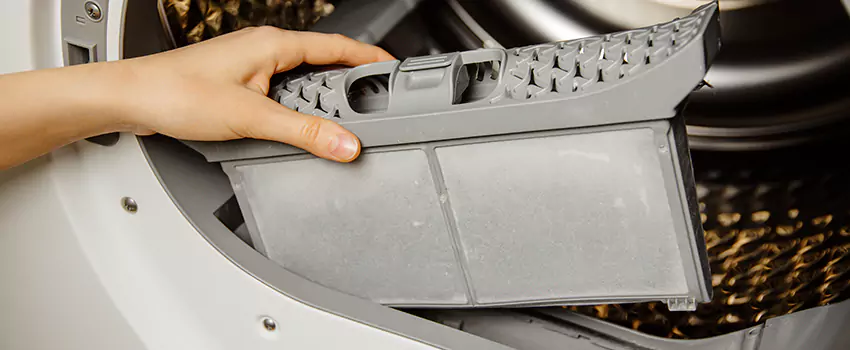 Signs Of A Clogged Dryer Lint Trap in Opa-locka, Florida
